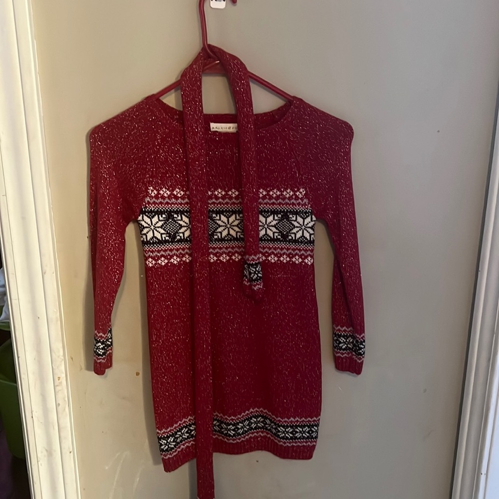 Girls sweater dress never worn